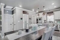 Building Photo - 1018 Chase St