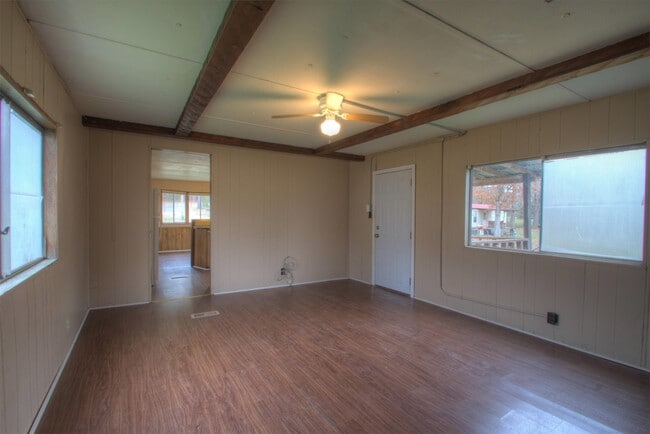 Building Photo - 30 PR 1186 Lot 8