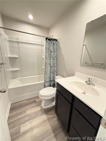 Building Photo - 244 Mildred Dr