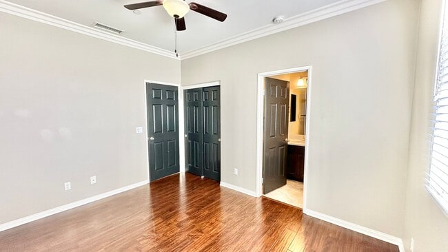 Building Photo - Beautiful, Newer, Townhome with Attached 2...