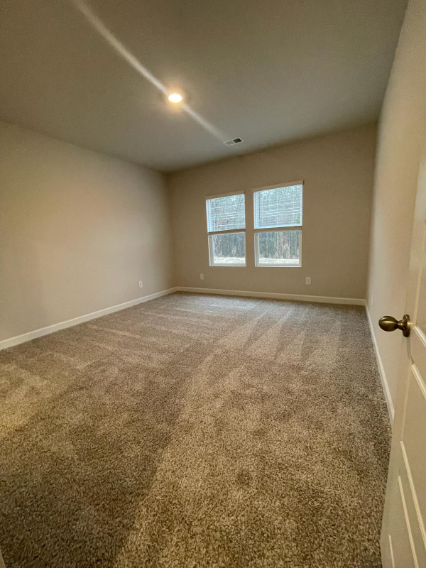 Building Photo - 523 Summit Vw