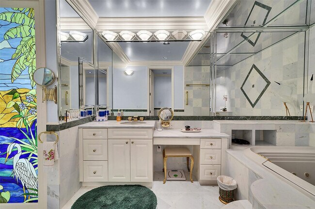 Building Photo - 6001 N Ocean Dr