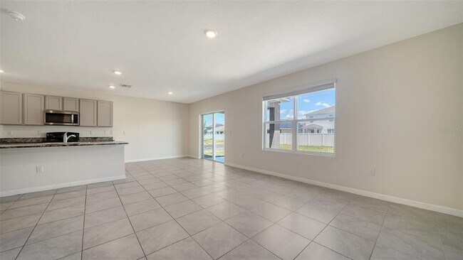 Building Photo - 12732 Lateral Root Dr