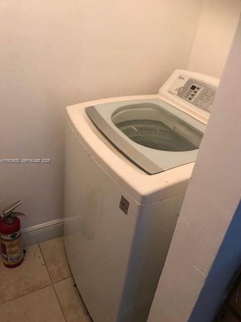 Building Photo - 1247 SW 46th Ave