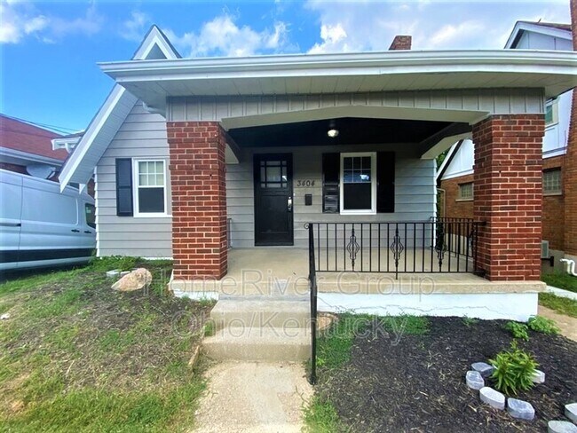 Primary Photo - 3404 Mayfair Ave