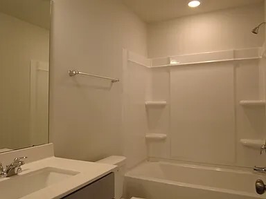 Building Photo - 5106 Fir Tree Ln