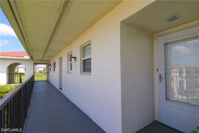 Building Photo - 41 High Point Cir S