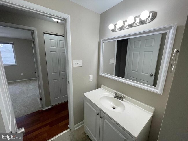 Building Photo - 625 Glynita Cir