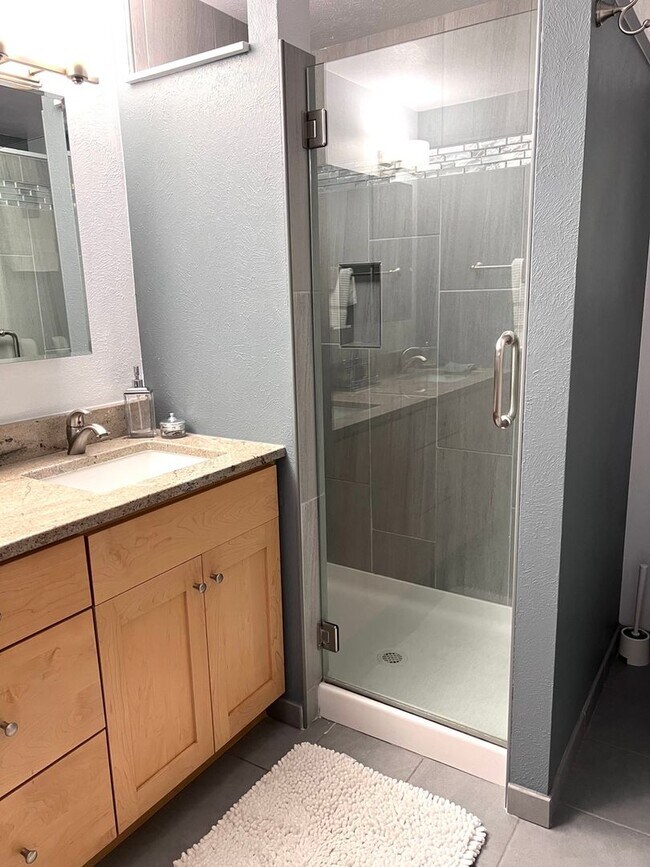 Building Photo - 4557 Tanglewood Trail