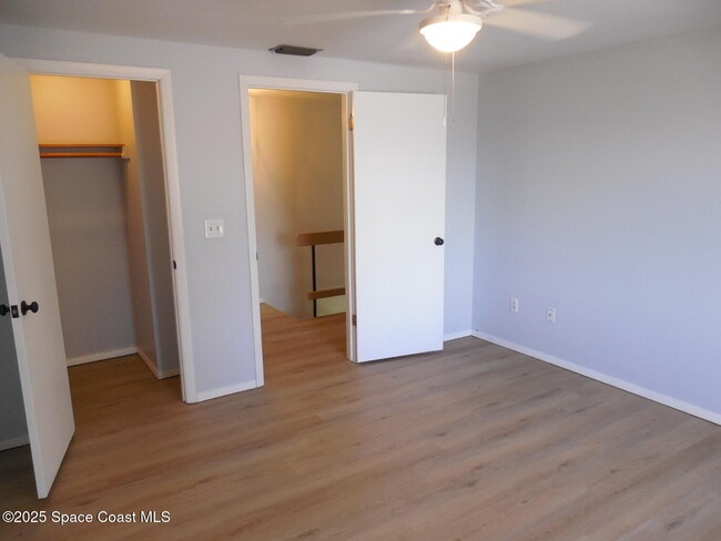 Building Photo - 345 Ocean View Ln