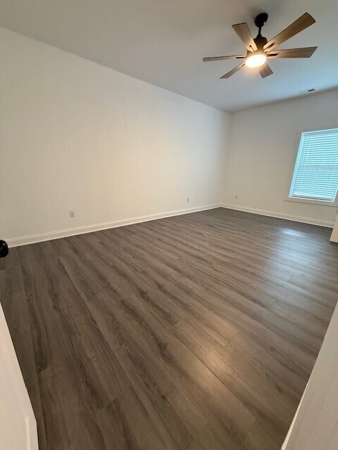 Building Photo - 124 Guy Cothran Rd