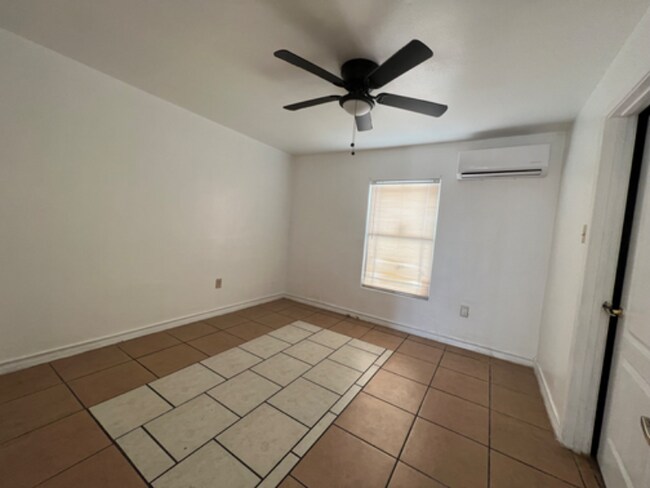 Building Photo - 3315 San Agustin Ave