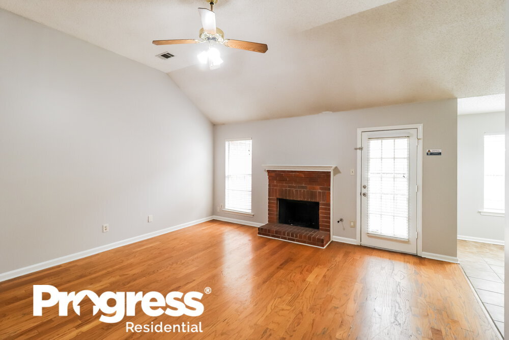 Building Photo - 9309 Garden Woods Cove