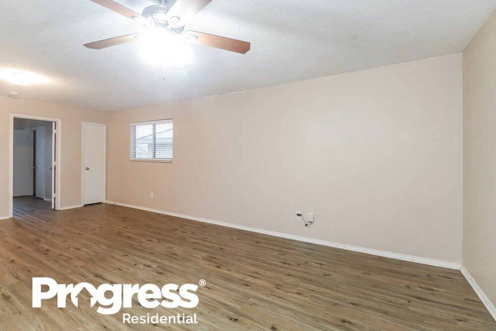 Building Photo - 317 Blairwood Dr