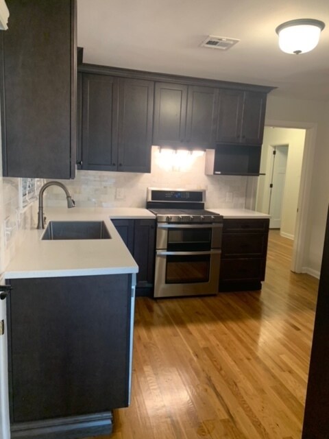 Building Photo - 3815 Gerhardt Dr