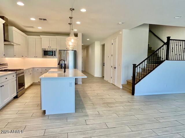Building Photo - 4051 S Marin Dr