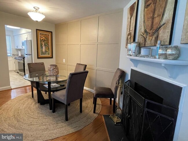 Building Photo - 2606 Tunlaw Rd NW