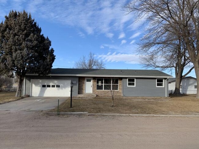 Building Photo - 3 bedroom in Sterling CO 80751