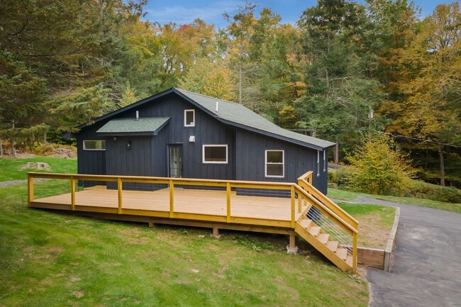 Building Photo - 13 Brenner Rd