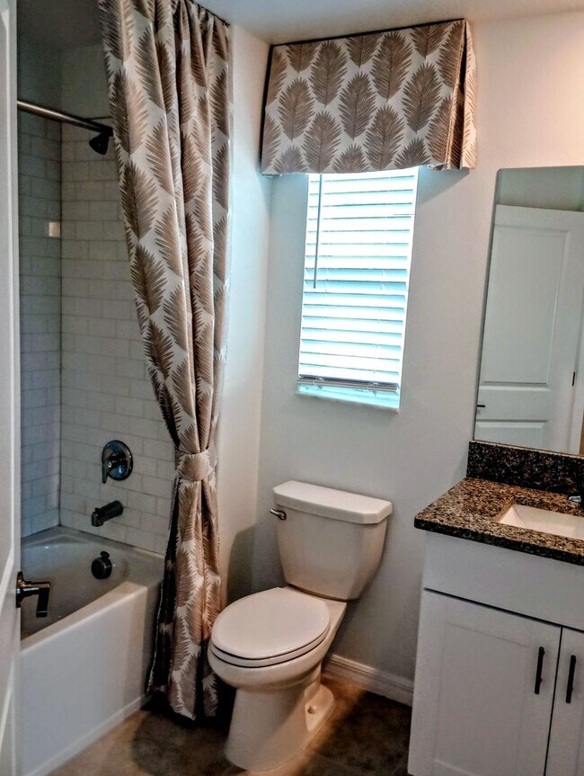 Building Photo - Townhouse in Land O' Lakes - The Townes at...