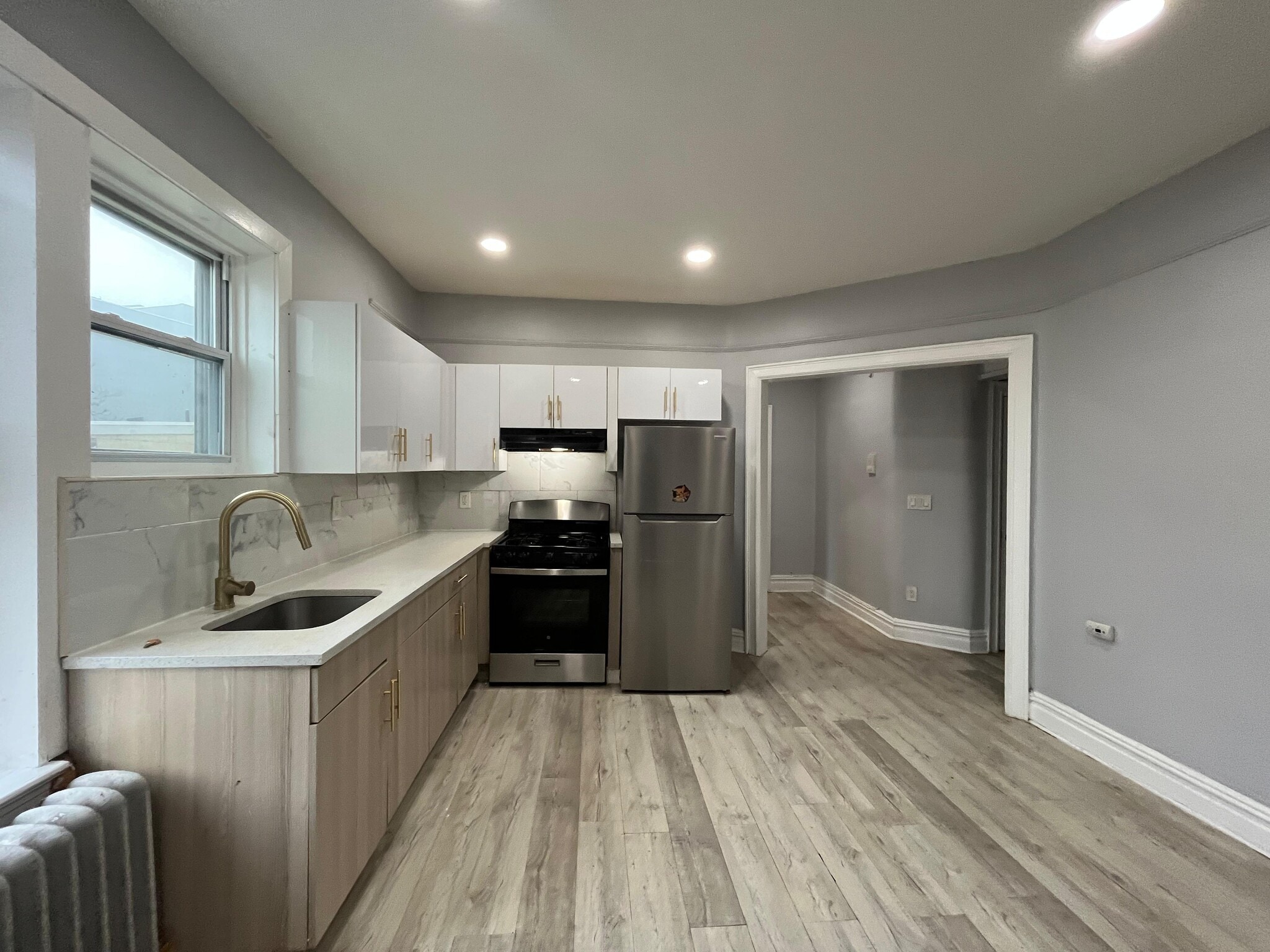 Building Photo - 316 Summit Ave