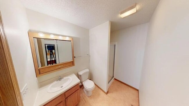 Building Photo - 306 S 13th St