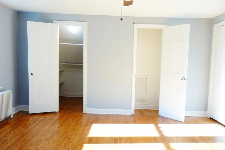 Building Photo - 910 Kennebec Ave