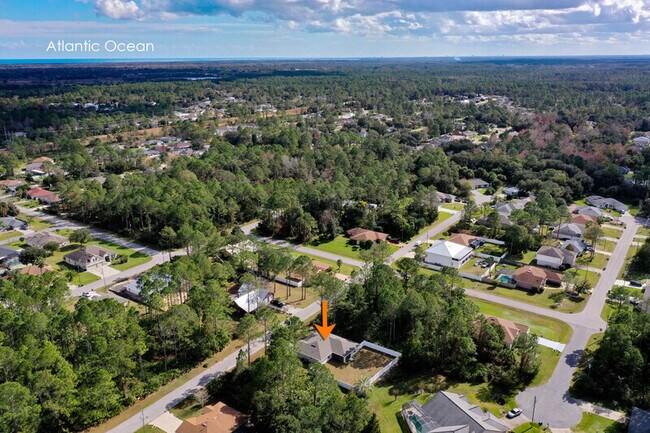 Building Photo - 5 Seabury Pl