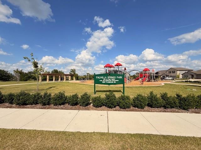 Building Photo - 2804 Bursera Ln