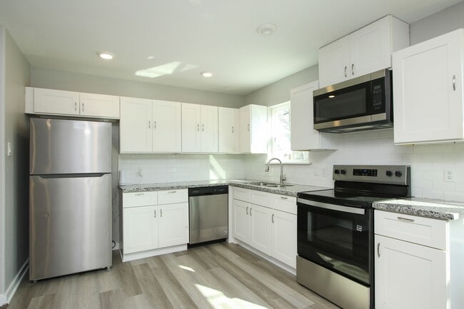 Building Photo - 5709 Breland St