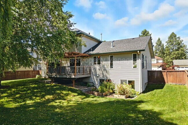 Building Photo - 3431 W 21st Ave