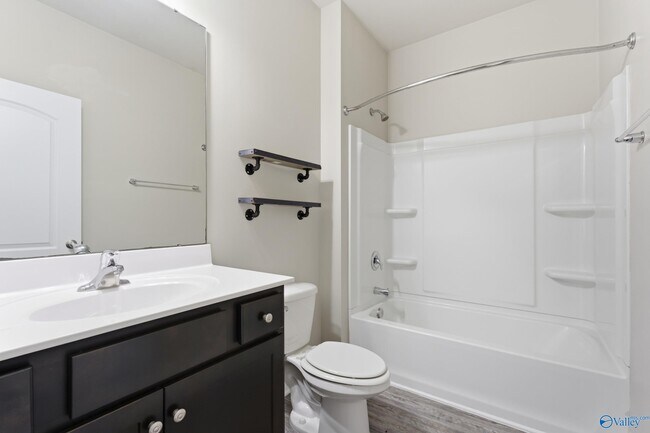 Building Photo - 121 Balboa Rd