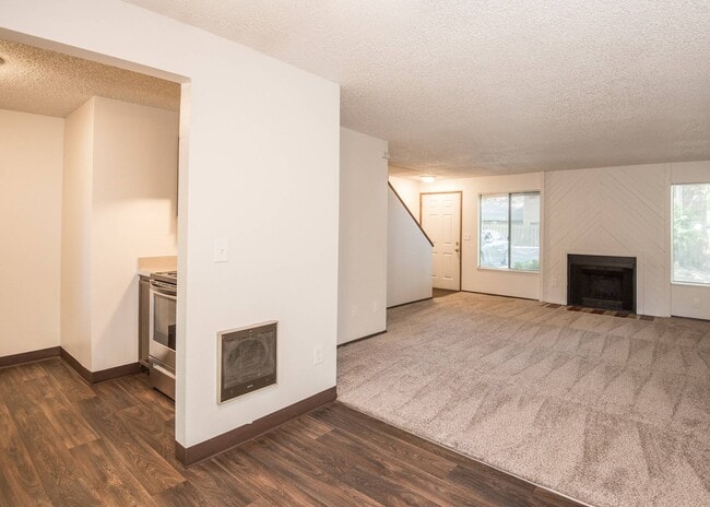 Building Photo - Pacific Apartments