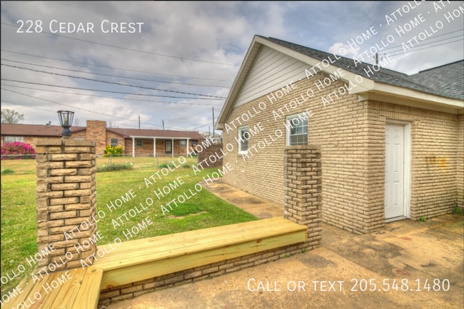 Building Photo - 228 Cedar Crest