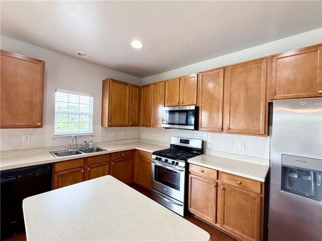 Building Photo - 1431 Leisure Lake Ln
