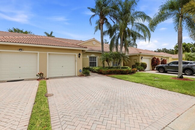 Building Photo - 9363 Bridgeport Dr
