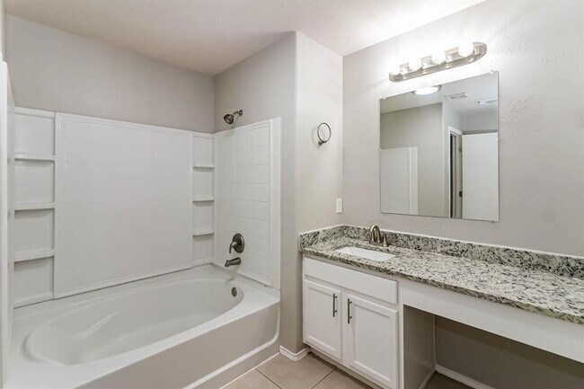 Building Photo - 18315 Atascocita Meadows Dr