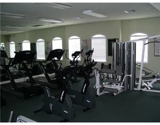 Building Photo - 404 Belmont Pl