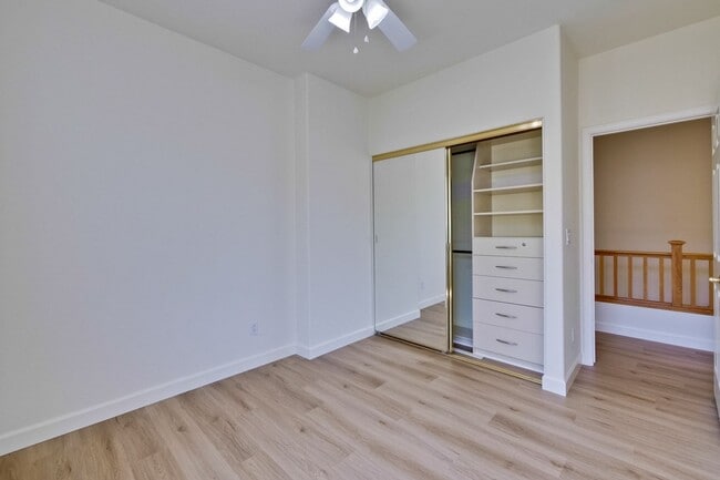 Building Photo - Spacious 4-Bedroom Home on Private Cul-De-Sac | No HOA | Custom Closets, New Floors & Lush Backya...