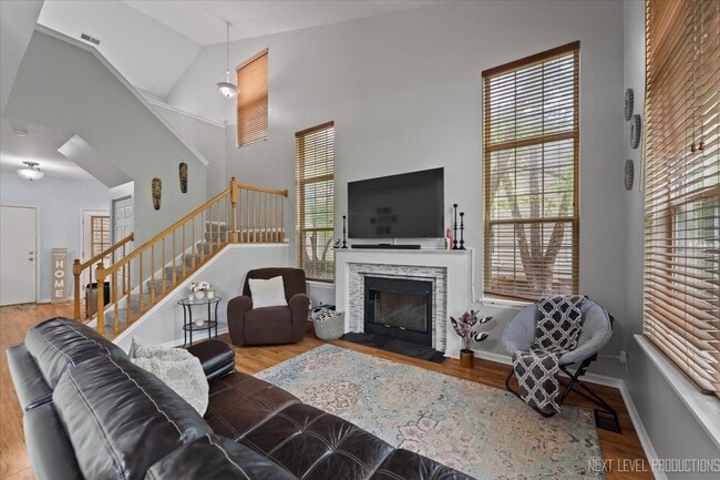 Building Photo - 1459 Walnut Hill Ave