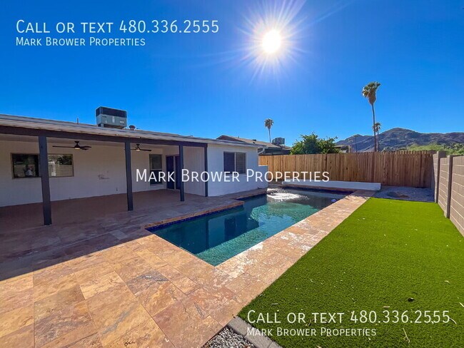 Building Photo - 4416 E Capistrano Ave