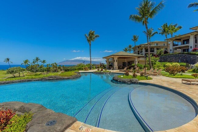 Building Photo - 2 bedroom 2 bath Wailea Beautifully Furnis...