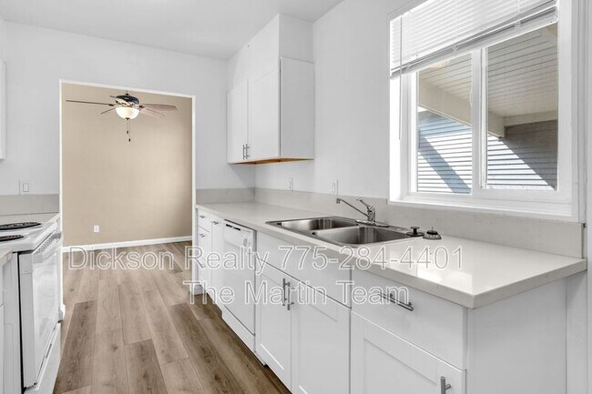 Building Photo - 12002 Himalaya St