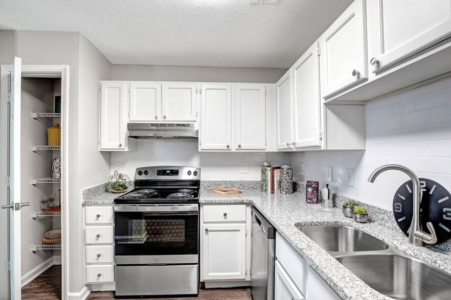 Building Photo - Bellingham Apartment Homes