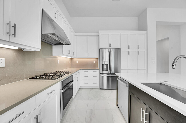 Building Photo - 13069 Feathering Wy