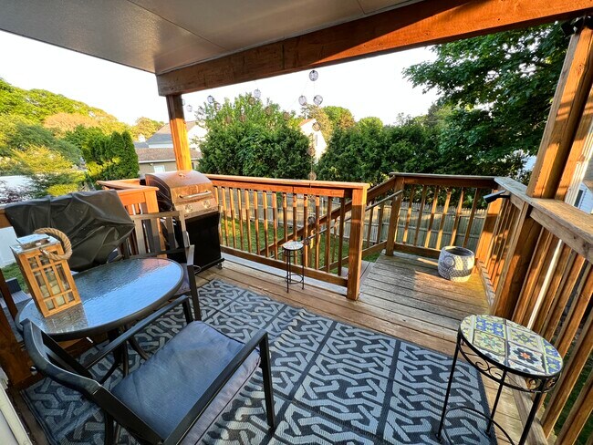 Building Photo - 49 Ramsay St