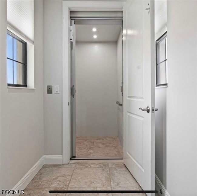 Building Photo - 10455 Casella Way