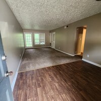 Building Photo - 3210 Tallywood Dr
