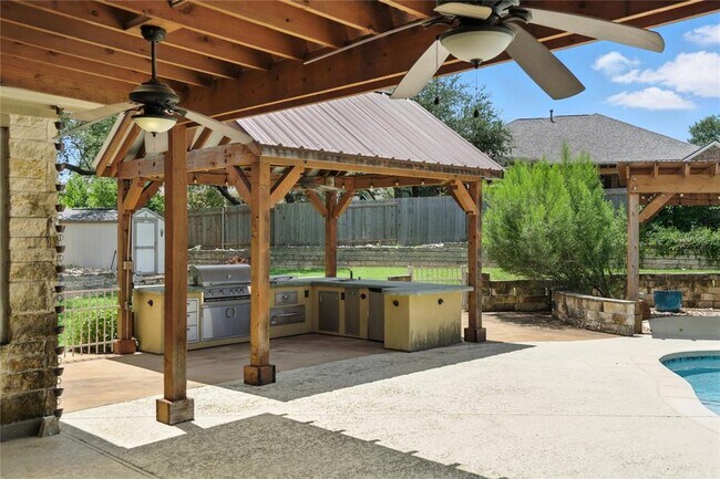Building Photo - 208 Raindance Cove