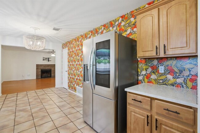 Building Photo - 1300 Tuxford Cove